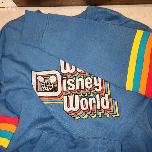 Men’s Walt Disney World retro rainbow blue striped sweatshirt Size XL - Picture 2 of 4